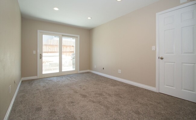 Photo - 2 Bedroom, 1 Bath with view of the Bay in ...