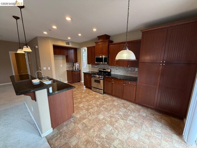 Photo - 981 Finn Way