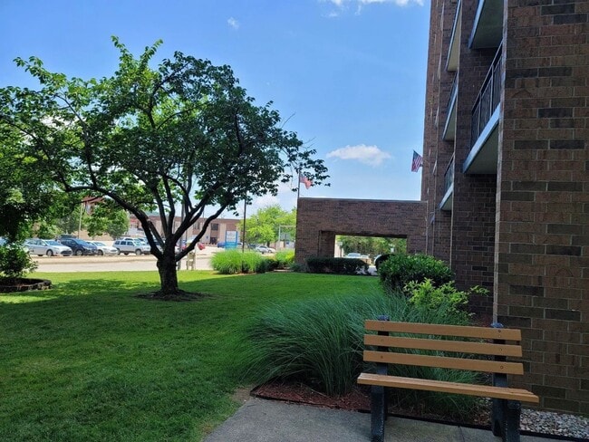 Photo - 1 Kanawha Terrace