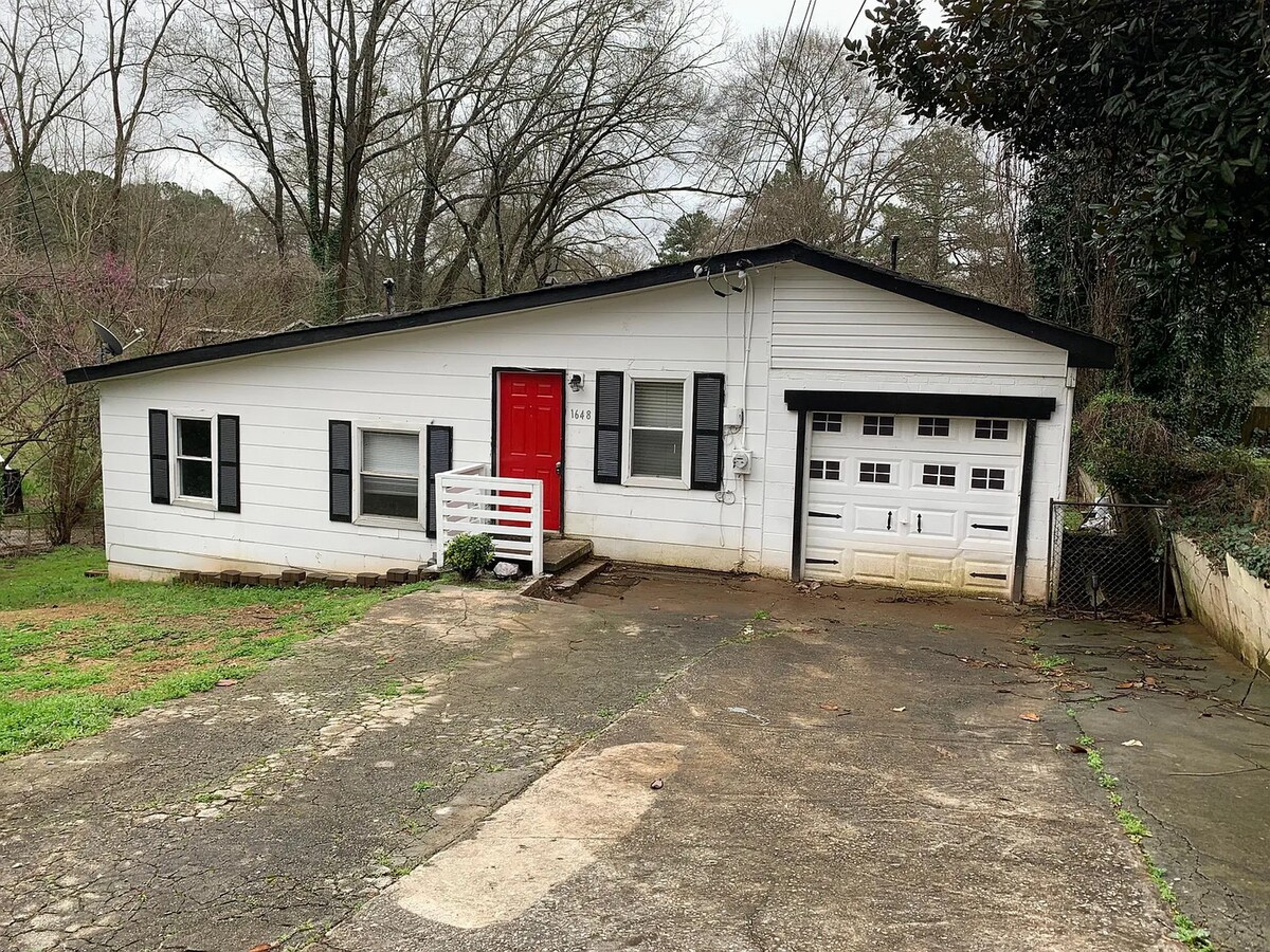 3 Bed 1 Bath in Atlanta! - 3 Bed 1 Bath in Atlanta!