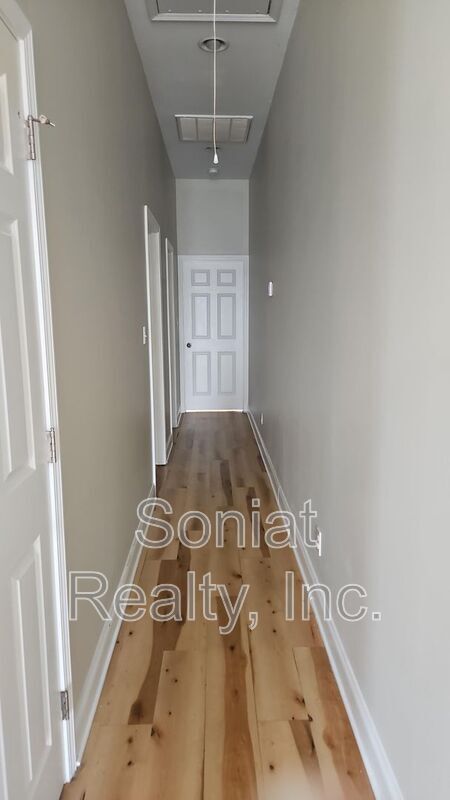 Photo - 1442 Tennessee St