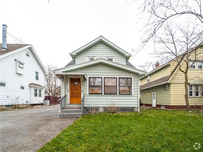 Building Photo - 38 Elgrove Rd Rental