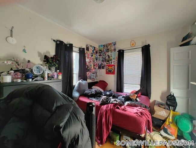 9 Medford St Unit 1