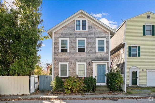 Building Photo - 12 Callender Ave Unit 2 Rental