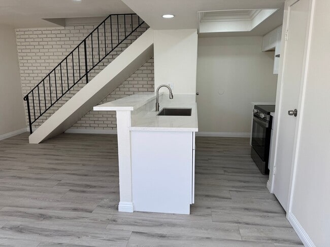 Photo - 3479 20th St