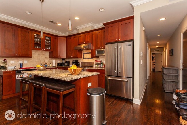 Photo - 407 W North Ave Apartments Unit 5E