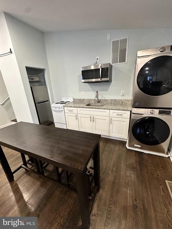 Photo - 10006 Green Forest Dr