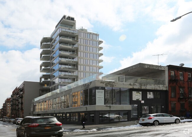 Photo - 190 S 1st St