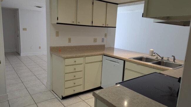 Photo - 503 Westwood Dr