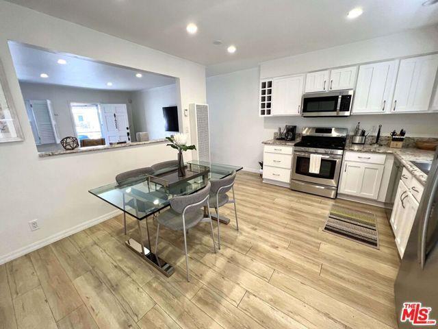 Photo - 422 Pacific St