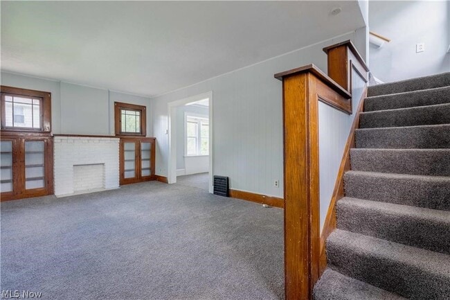 Photo - 897 Peckham St