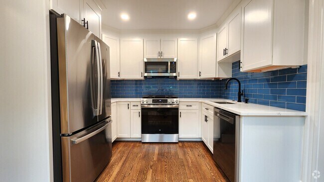 Building Photo - 64 Bradford Rd Rental