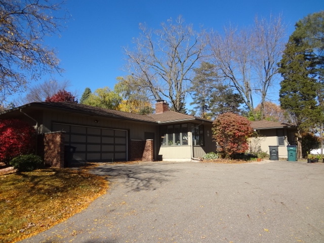 Side yard - 1519 Cambria Dr