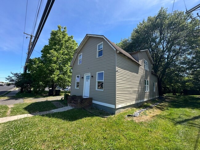 Building Photo - 425 Sicklerville Rd