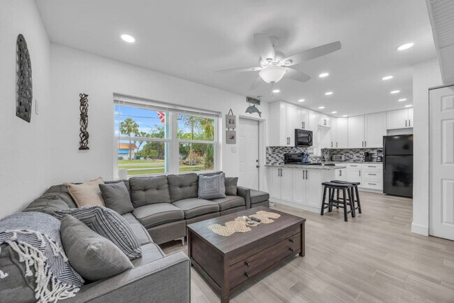 Photo - 2362 Pineapple Ave Unit SI ID1520582P