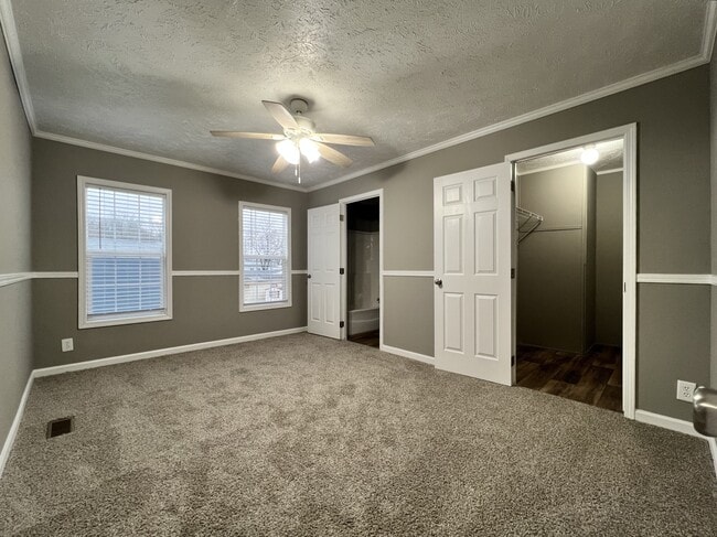 Photo - 74 W Sourwood Dr