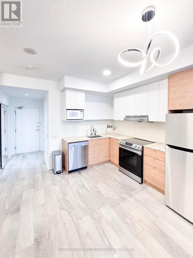 Photo - 121 McMahon Dr Unit 3110