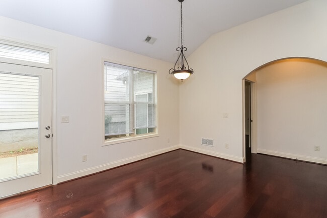 Photo - 229 Highland Village Ln