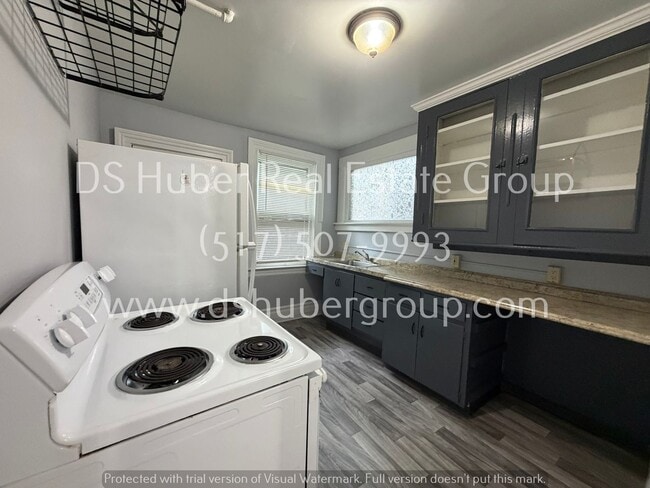 533 Seymour Ave
