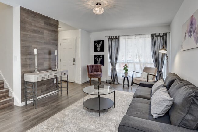 Golden Gate Townhomes