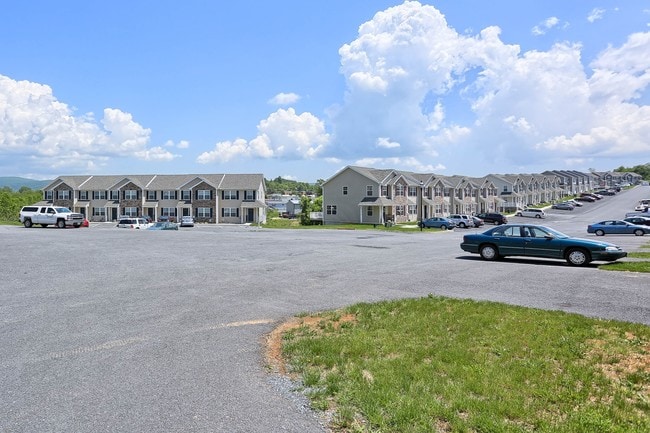 Photo - Marsh Run Townhomes