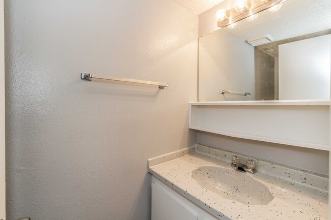 Photo - Veranda Gardens