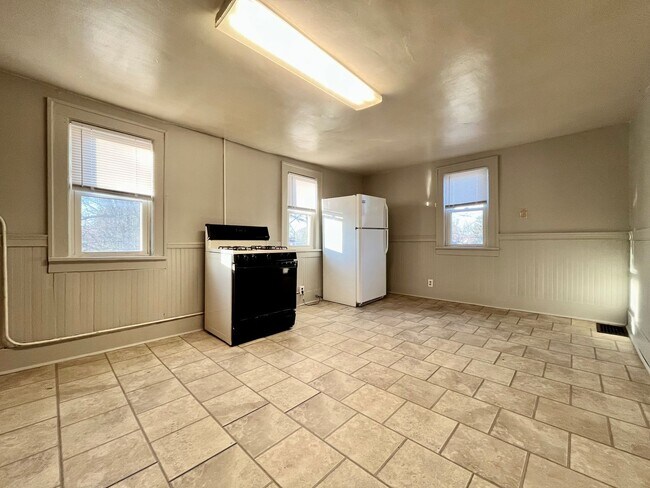 Photo - 1837 Franklin St Unit #2