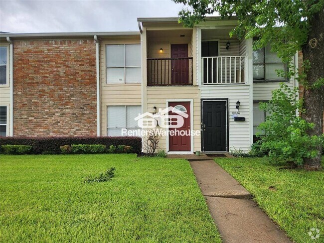 Building Photo - 8848 Kempwood Dr Rental