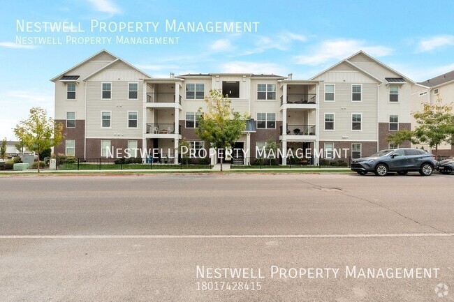 Building Photo - Gorgeous Third-Floor Condo in Lehi Unit A301