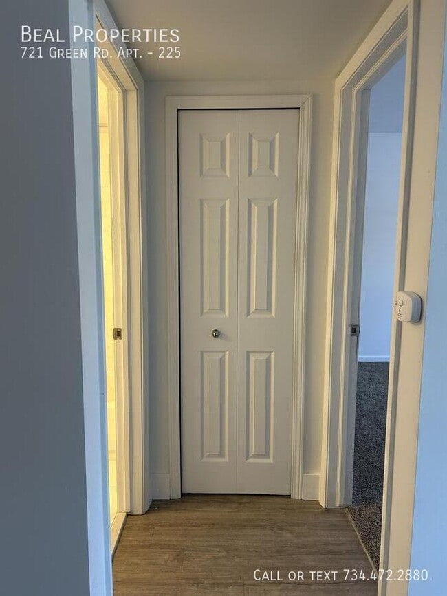 Photo - 721 Green Rd Unit 225