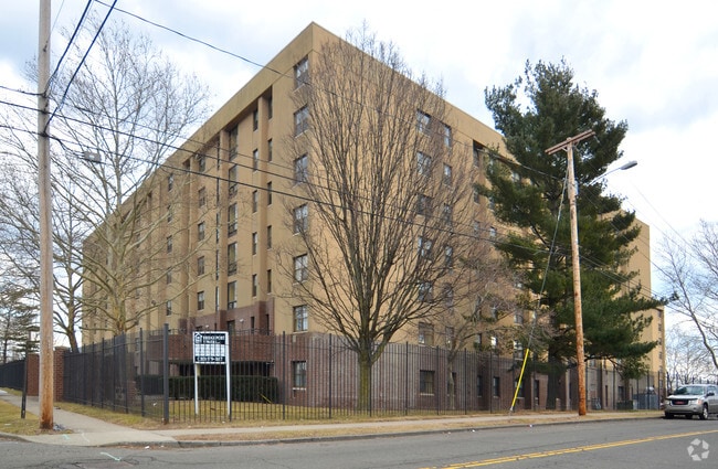 Photo - Twin Tower Apartment