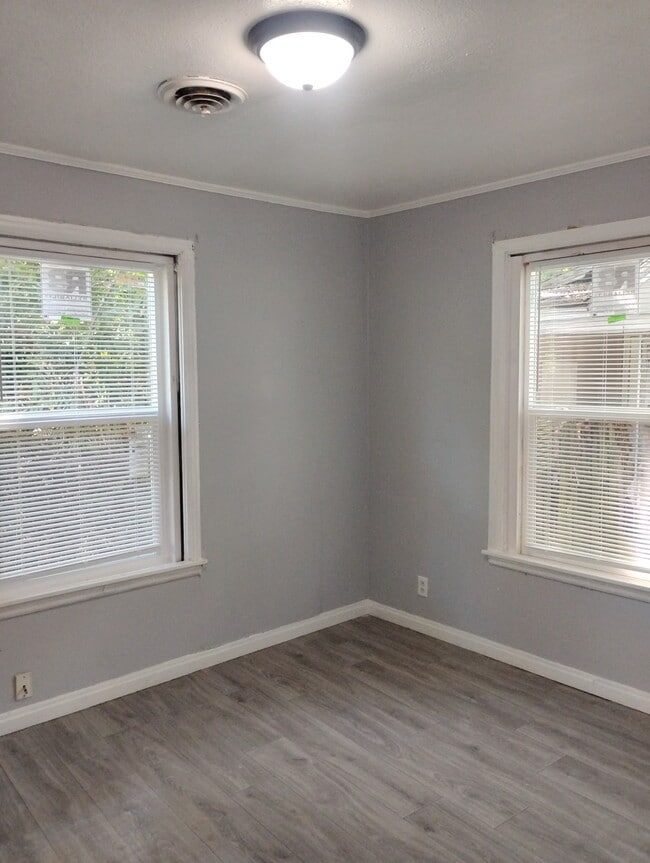 Photo - 1611 Holly St