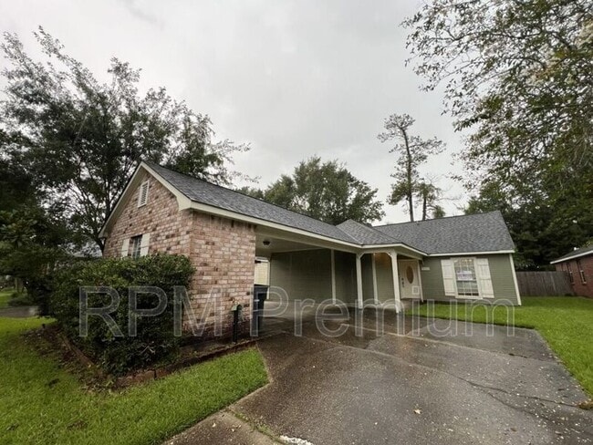 Building Photo - 532 Fawn Lake Dr Rental