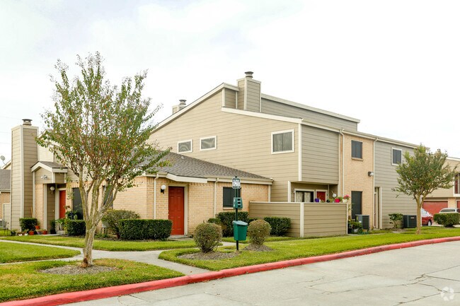 Photo - Trailing Vine Apartments