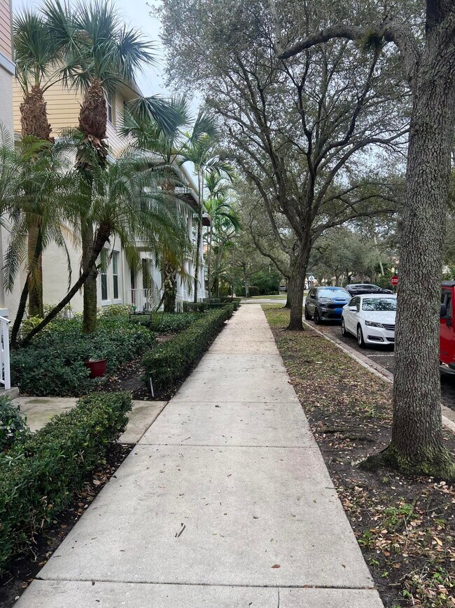 Photo - 1582 Grande Cull Way