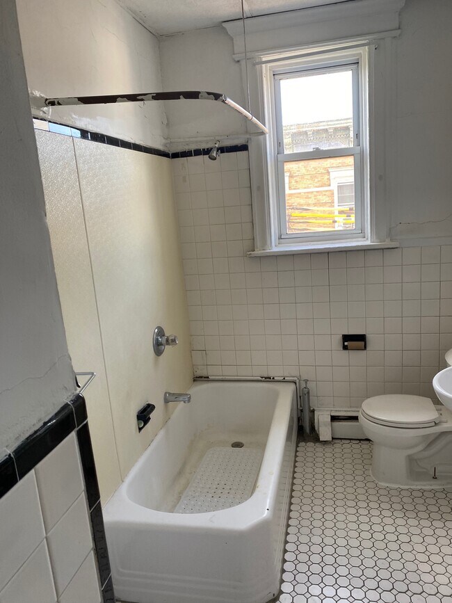 Photo - 8701 Jamaica Ave Unit 2