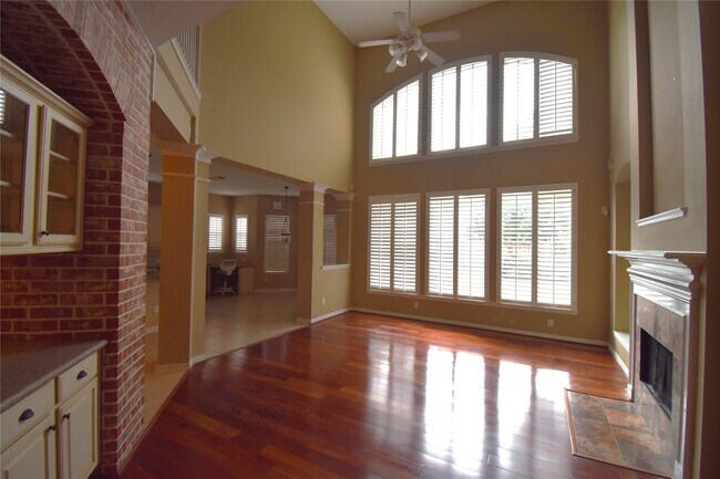 Photo - 5407 Arcadia Glen Ln