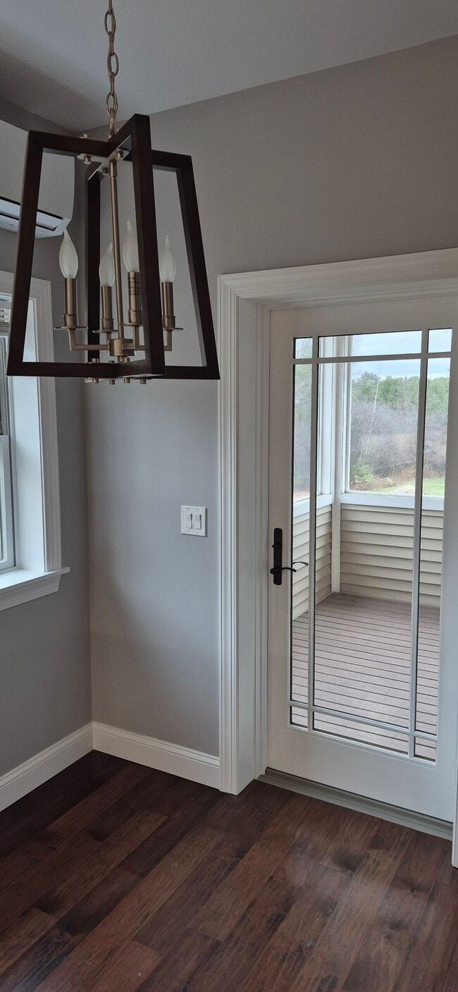 Photo - 61 Laconia Rd Unit 13