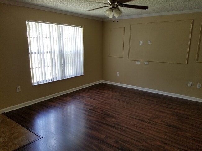 Photo - 3413 Martell St