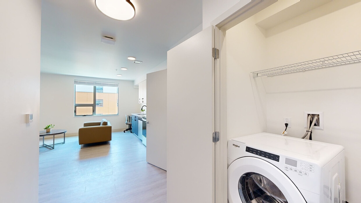 Photo - Fieldstone - Artisan Graduate Housing Apartments