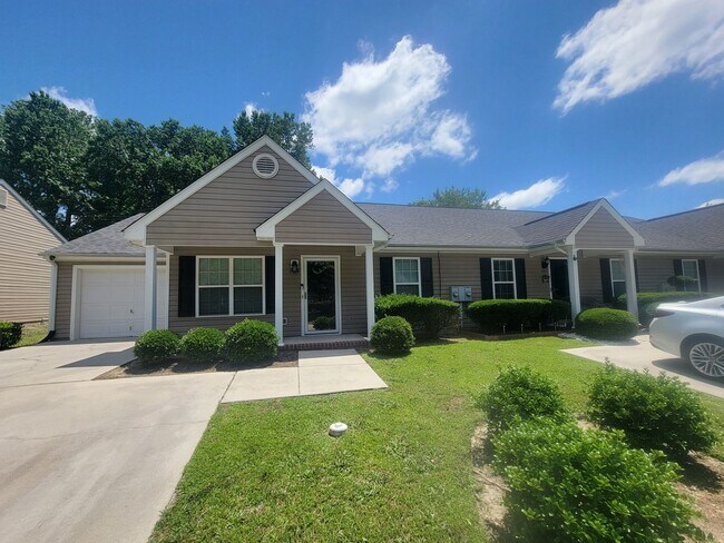 Photo - 1209 Bison Way