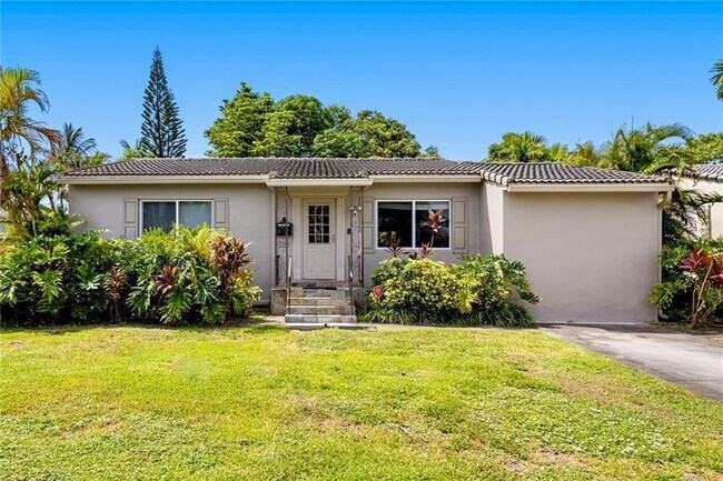 Photo - 1516 Plunkett St