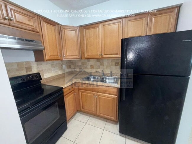 Photo - 3640 - 3664 NE 1st Terr Oakland Park, FL 3...