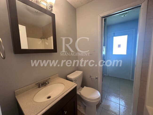 Photo - 917 Timberline-
