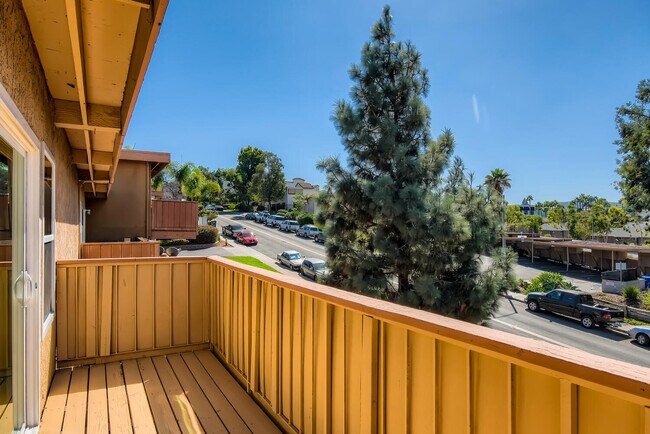 Vista Flores 2 Bedroom 1 Bath Balcony