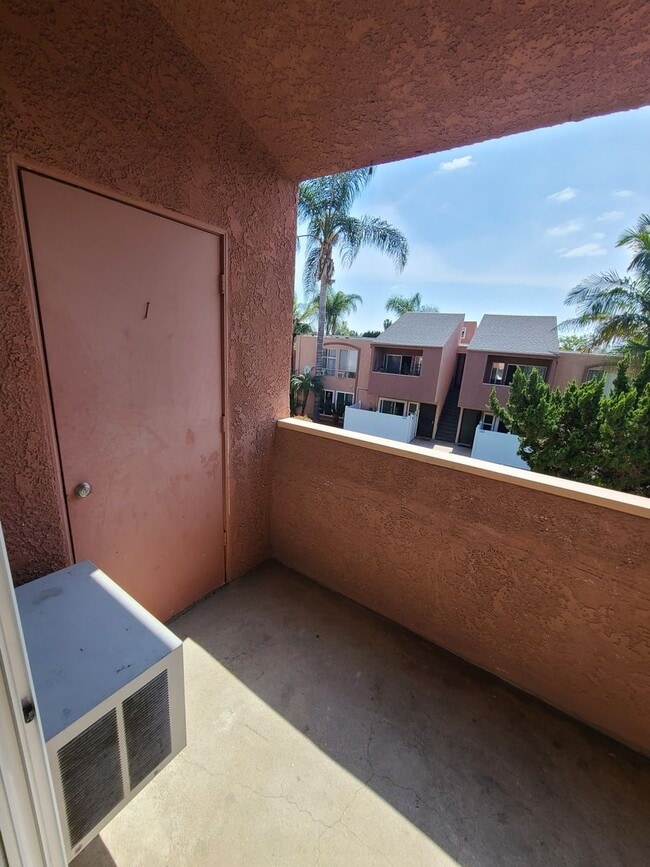 Photo - Beautiful 2BD/1BA – Natural Light - Mission Trails/San Carlos Area - Comfortable and Quiet Unidad 212