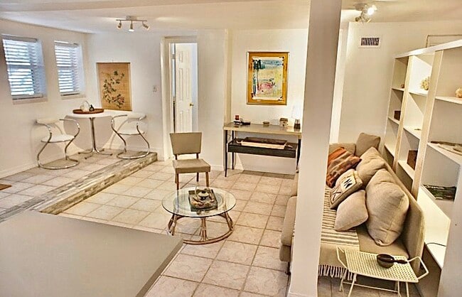 Photo - 21 Arenta St