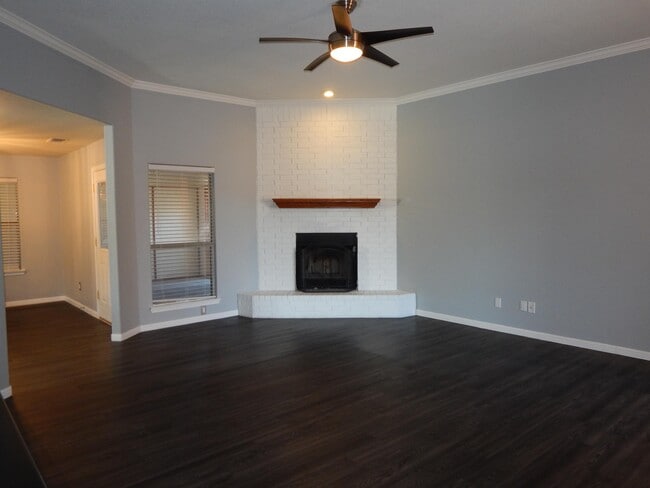 Photo - 106 Cedar Ridge Dr