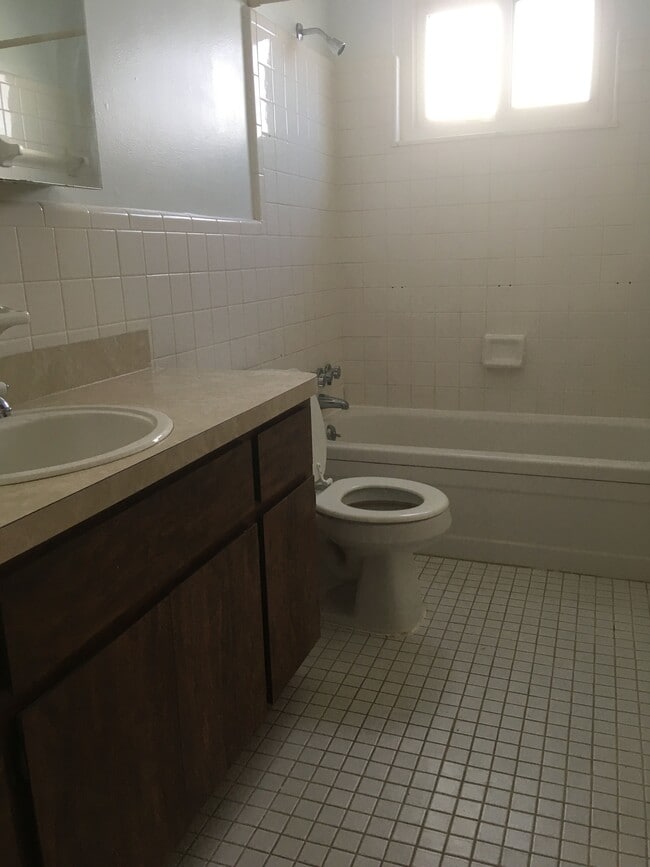 Photo - 14952 Sumner