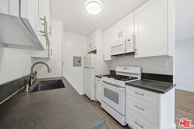 Photo - 2636 Kansas Ave Unidad 6